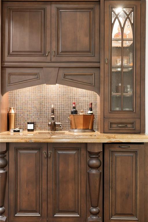 4136 N Stratford Road NE