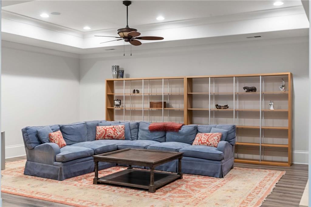 5021 Heatherwood Court