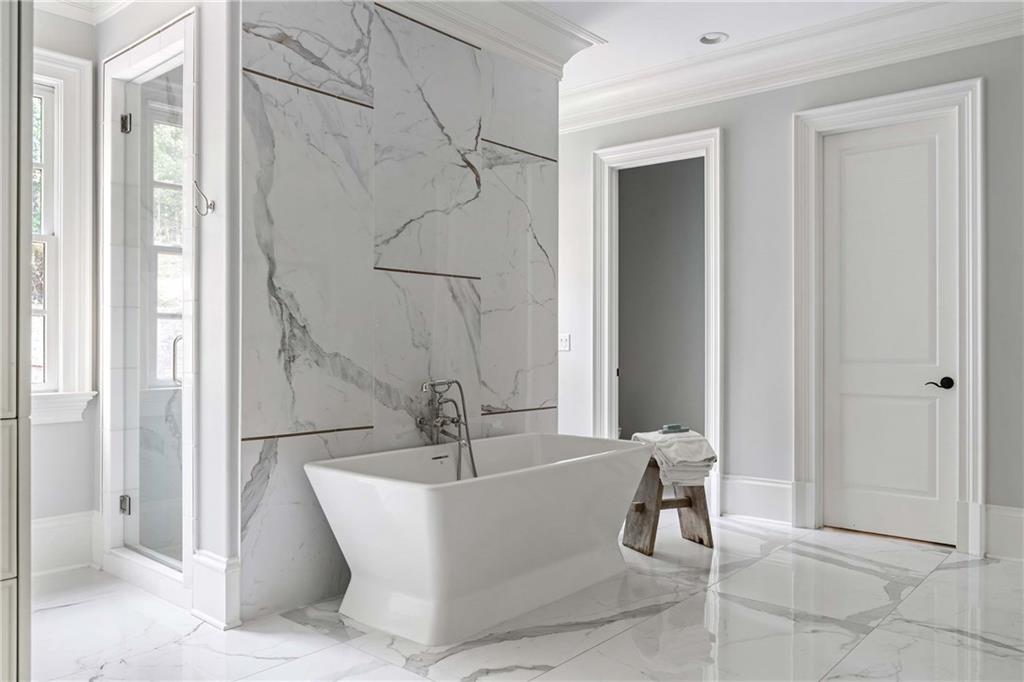 5021 Heatherwood Court