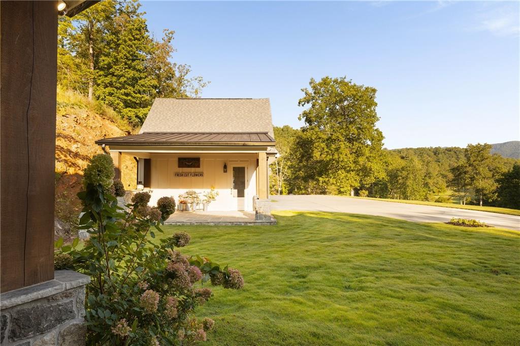 4864 Black Mountain Road