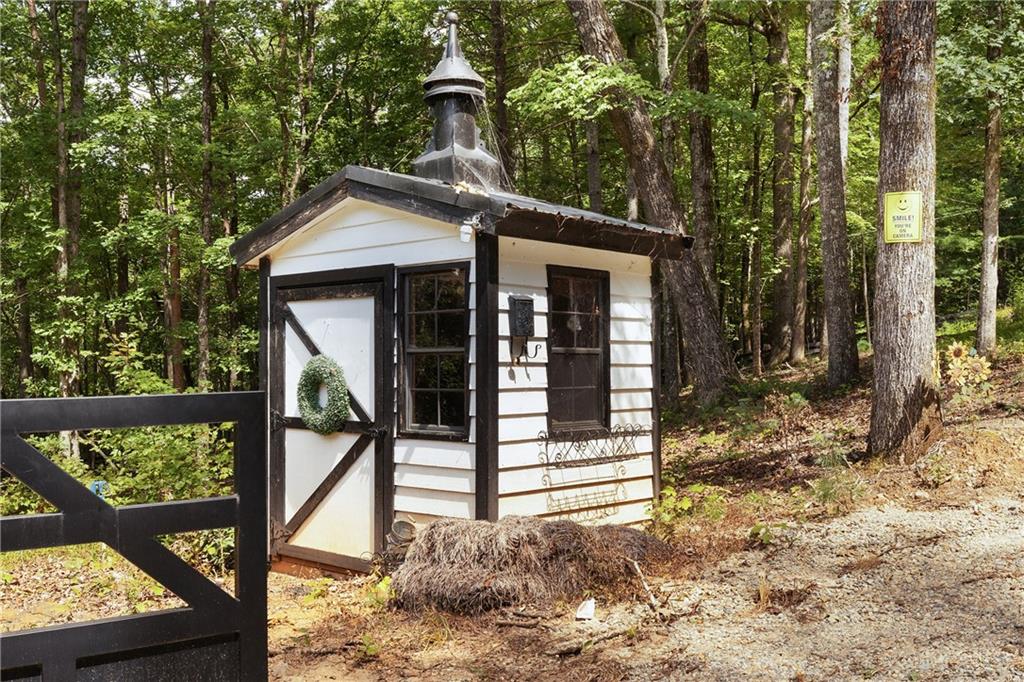 4864 Black Mountain Road