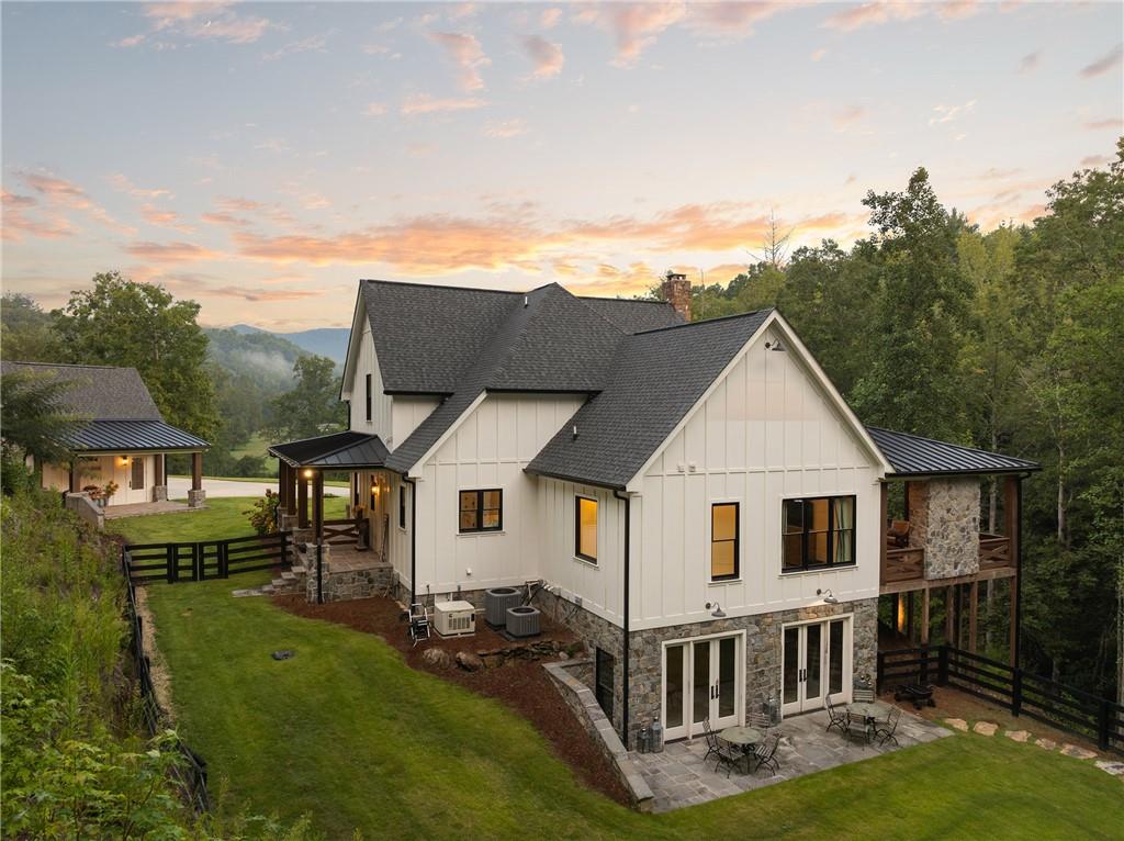 4864 Black Mountain Road