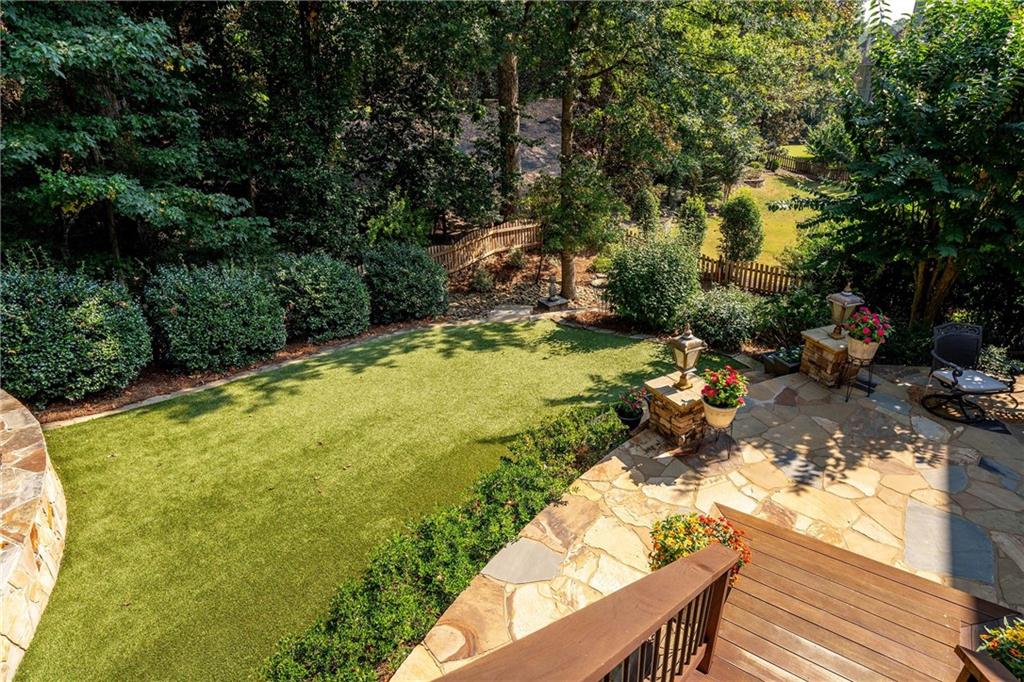 5365 Golden Leaf Trail