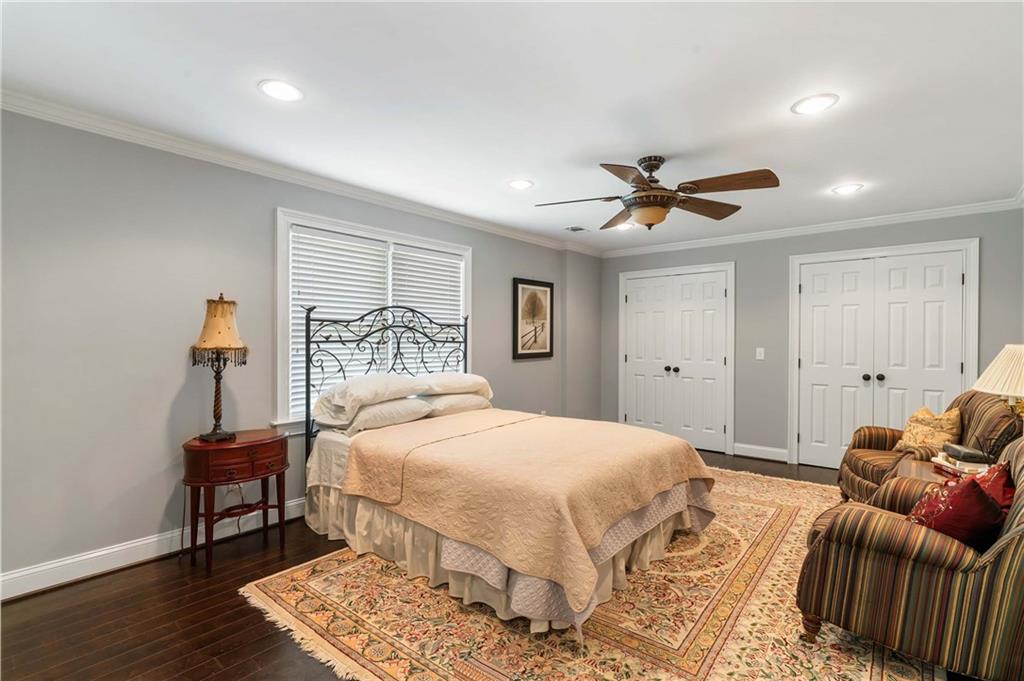 5365 Golden Leaf Trail