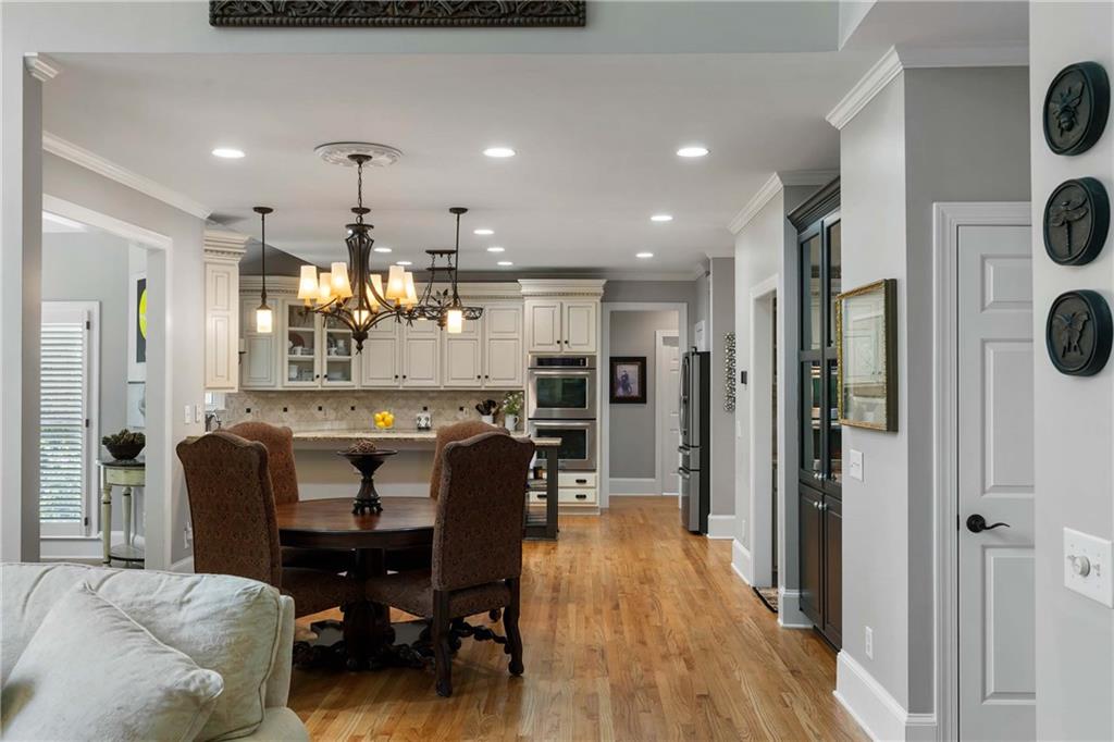 5365 Golden Leaf Trail