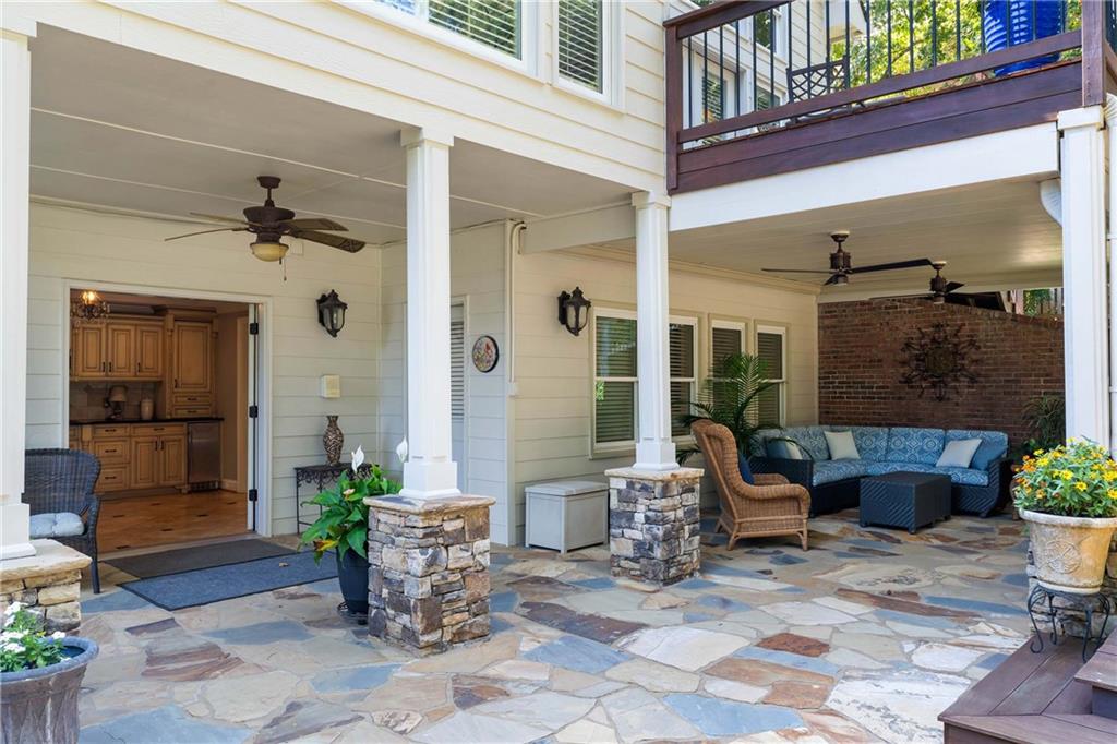 5365 Golden Leaf Trail