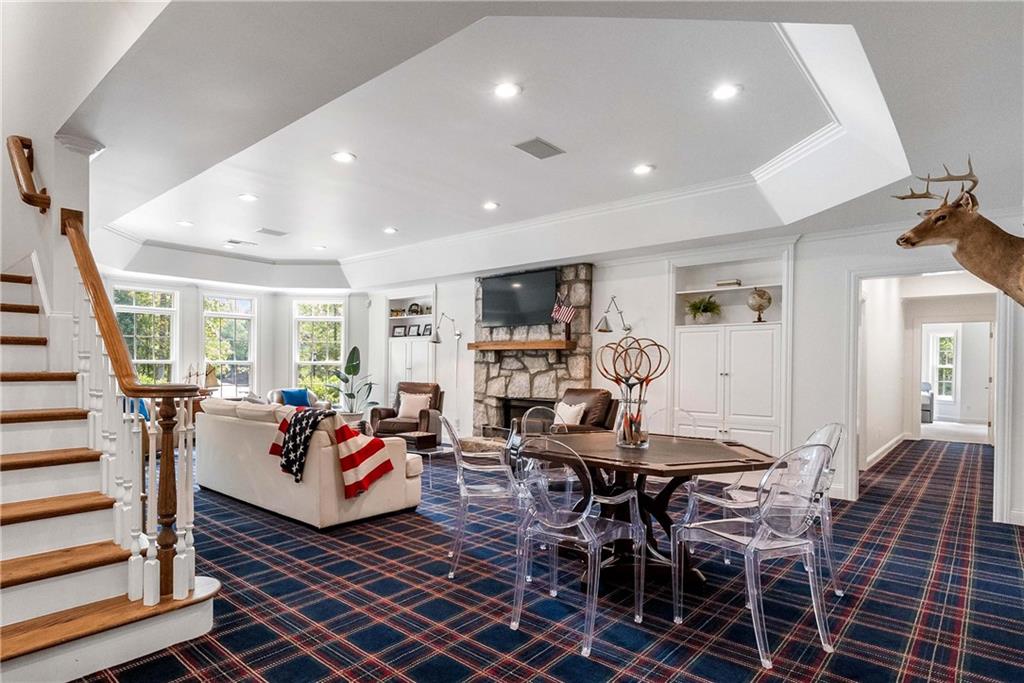 1065 Stonegate Court