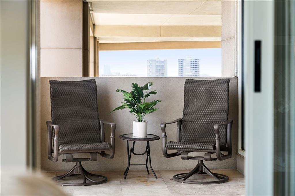 2881 Peachtree Road NE Unit 702