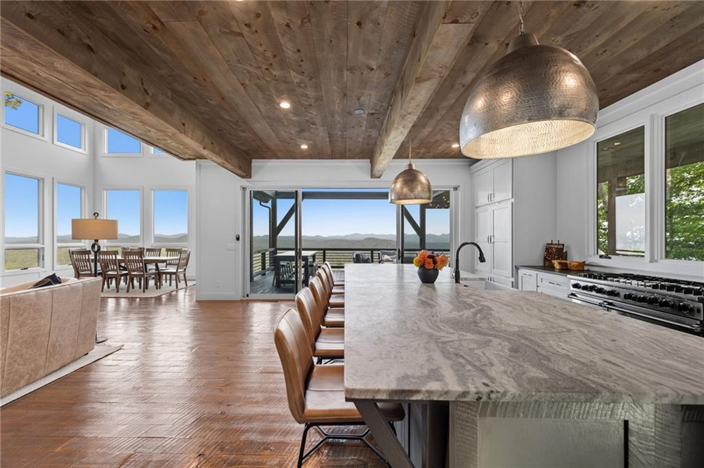 60 Jackies Bluff Road