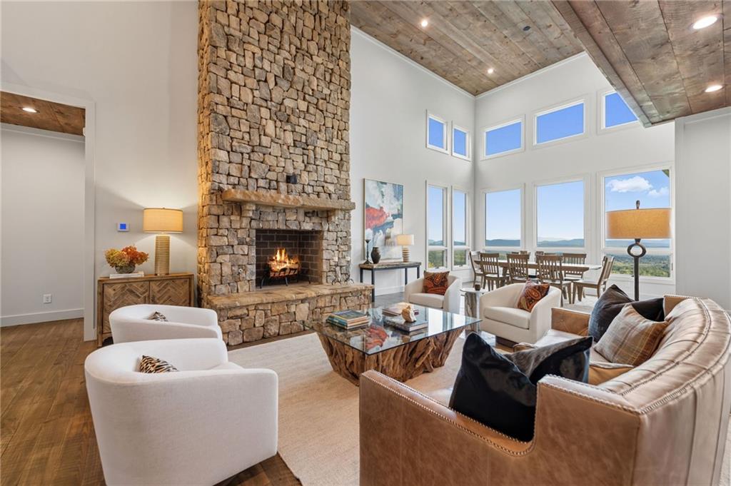 60 Jackies Bluff Road