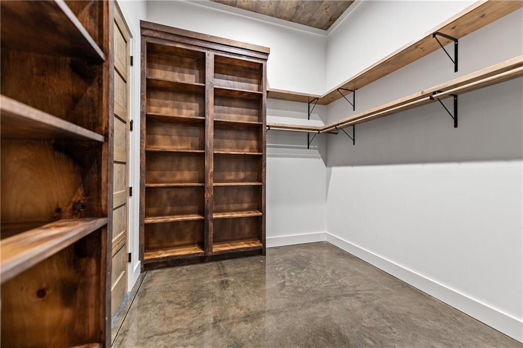 60 Jackies Bluff Road