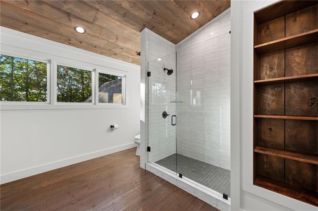 60 Jackies Bluff Road