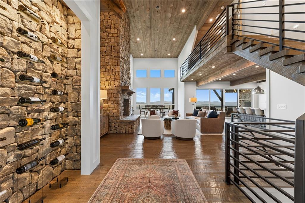 60 Jackies Bluff Road