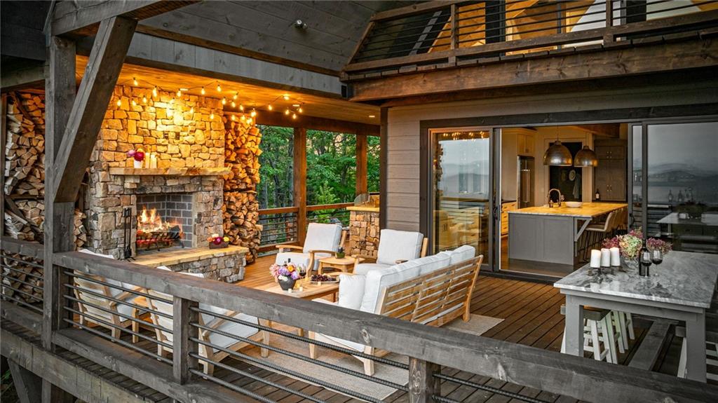 60 Jackies Bluff Road