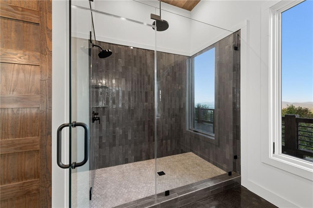 60 Jackies Bluff Road