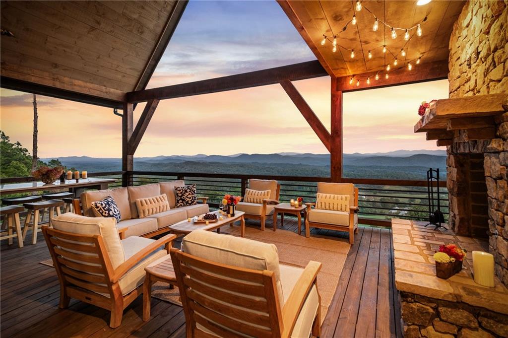 60 Jackies Bluff Road