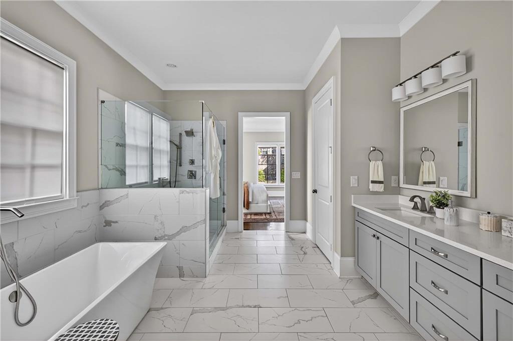 4596 Oakside Point