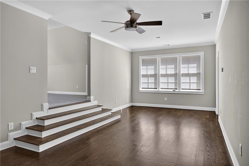 4596 Oakside Point