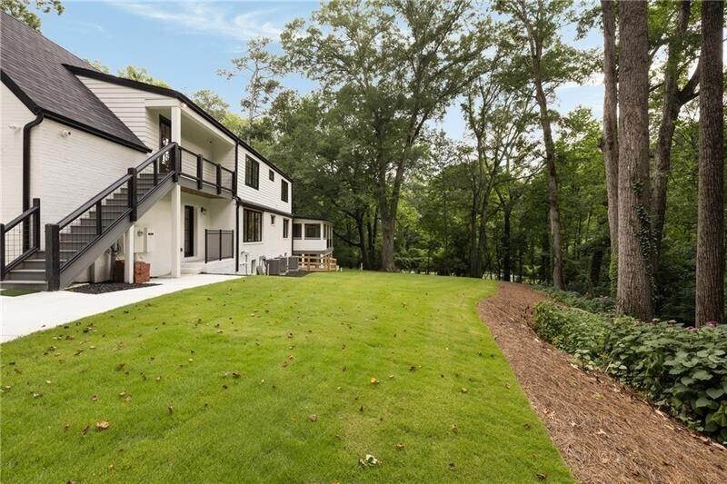 1155 Peachtree Battle Avenue NW