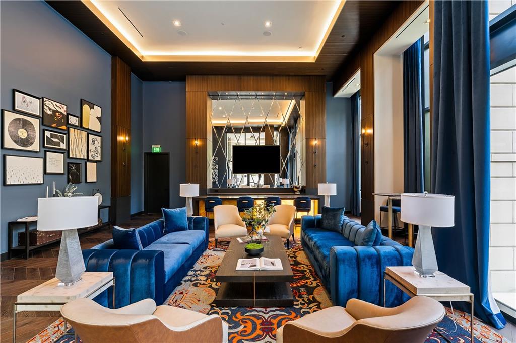 2425 Peachtree Road NE Unit 1409