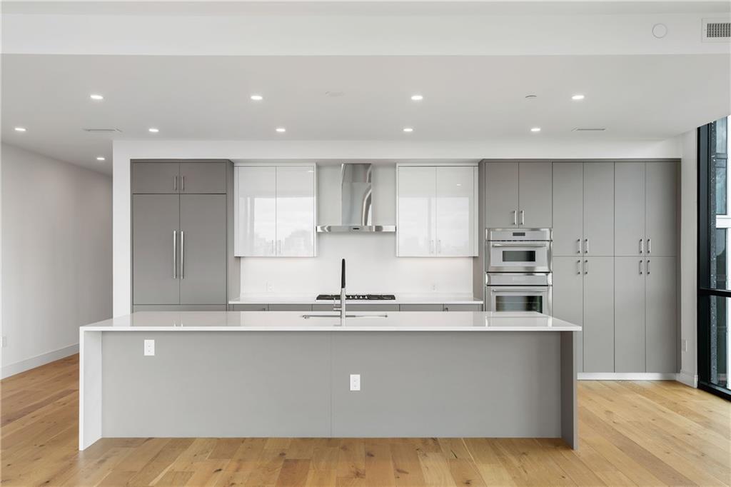 2425 Peachtree Road NE Unit 1409