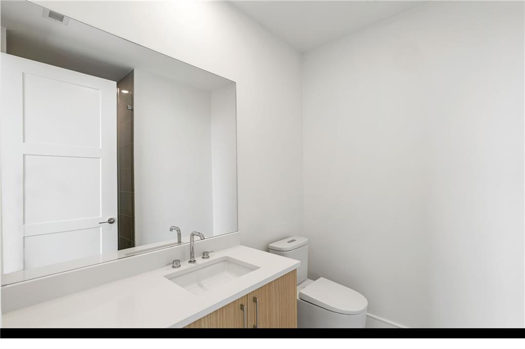 2425 Peachtree Road NE Unit 1409