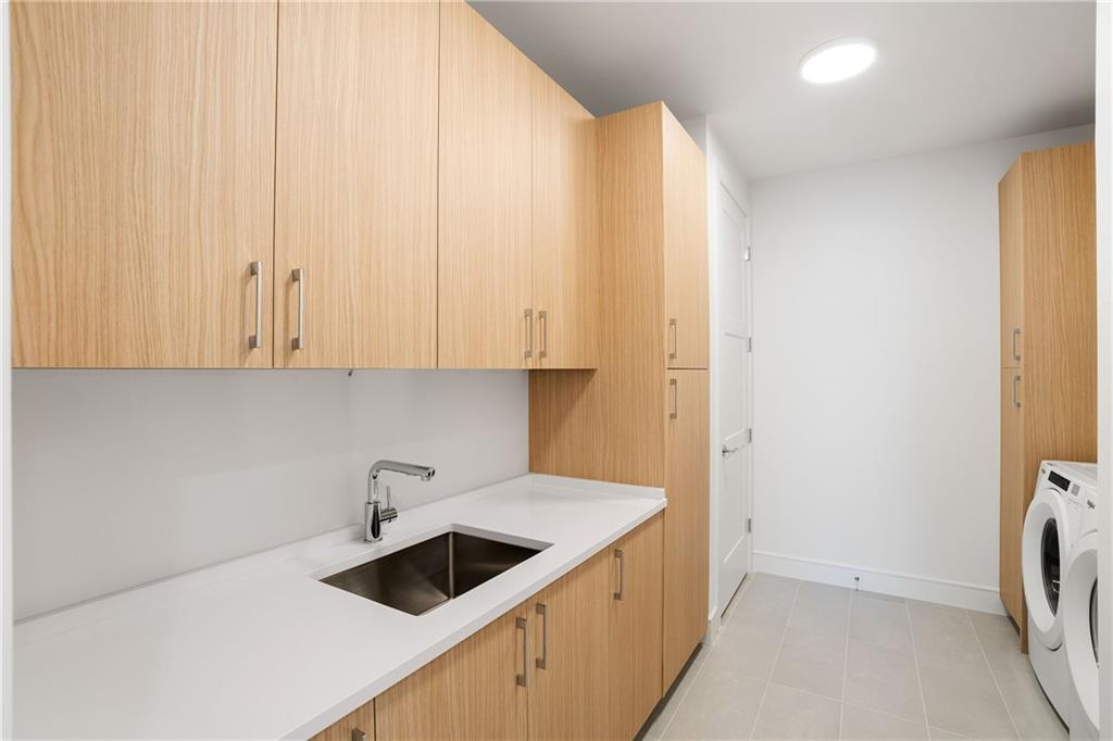 2425 Peachtree Road NE Unit 1409