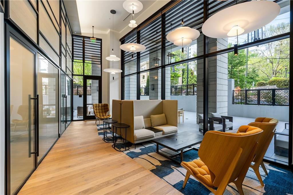 2425 Peachtree Road NE Unit 1409