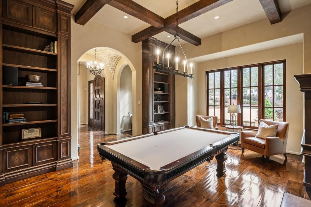 550 Blue Heron Way