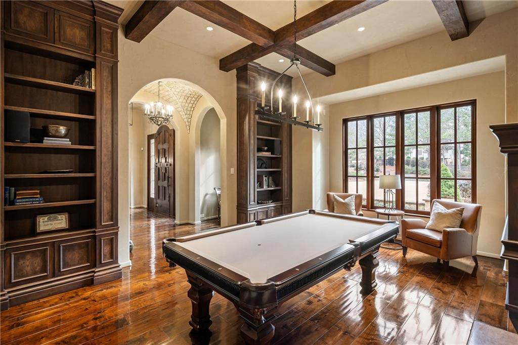 550 Blue Heron Way