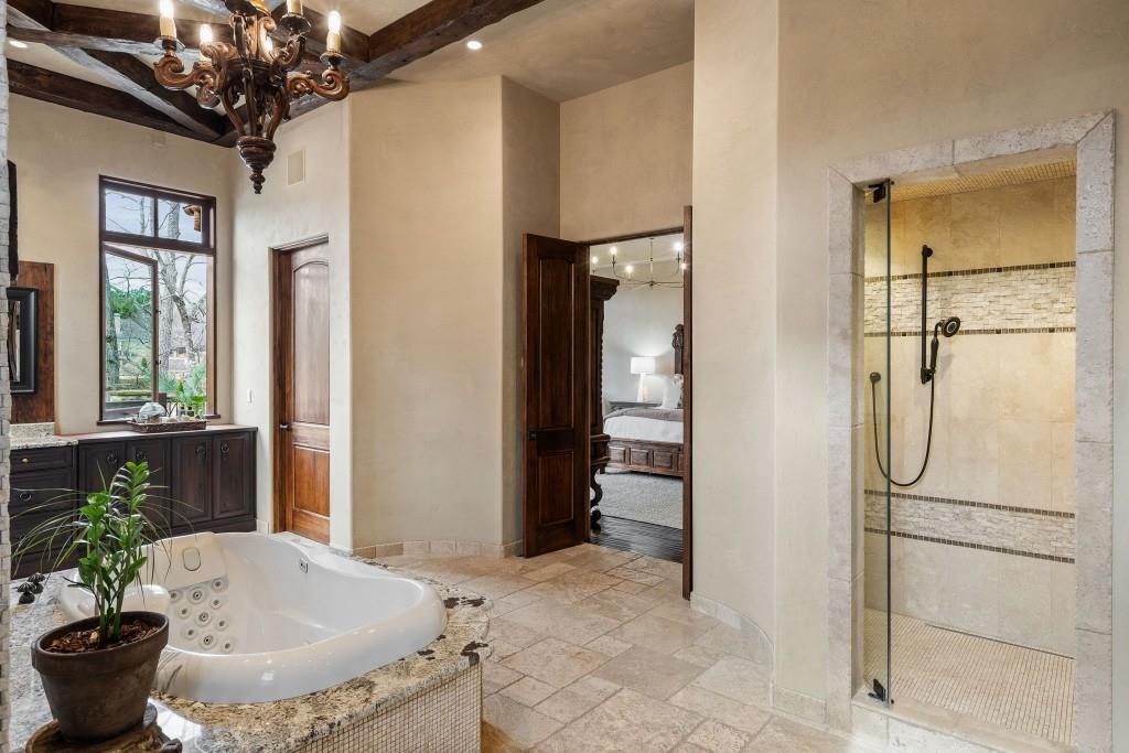 550 Blue Heron Way