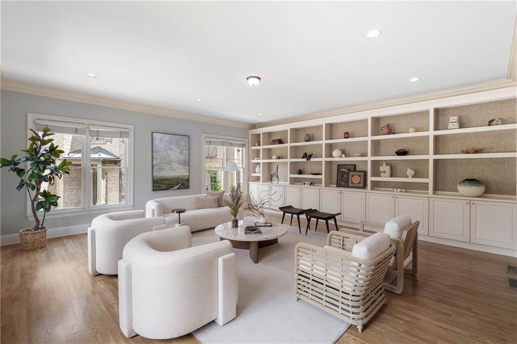 1720 Buckhead Valley Lane NE