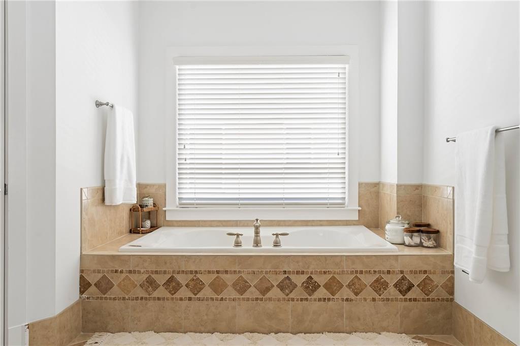 1987 Mason Mill Road