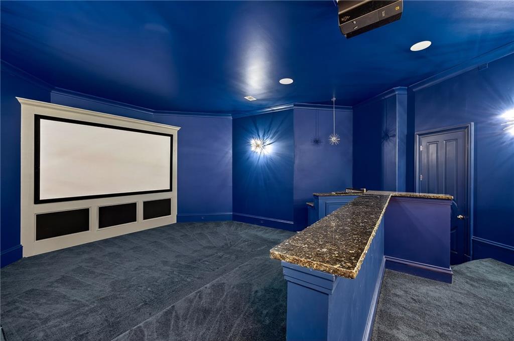 5320 Riverview Road NW