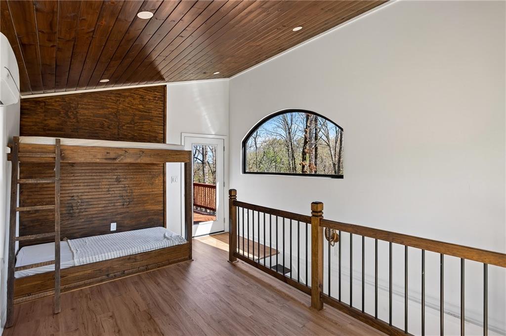 5320 Riverview Road NW