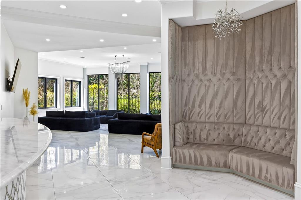 5320 Riverview Road NW