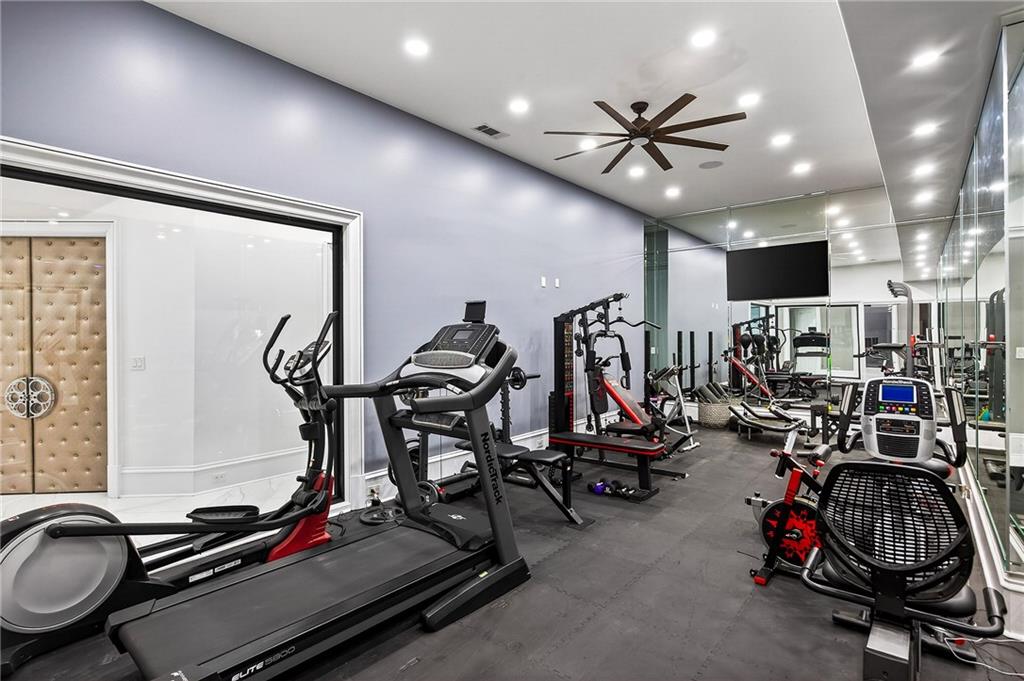 5320 Riverview Road NW