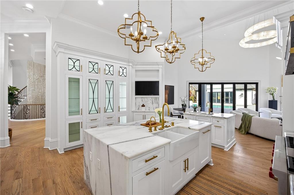 5320 Riverview Road NW