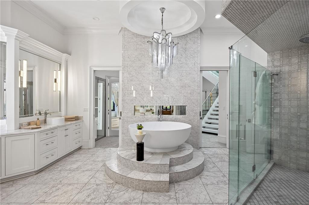 5320 Riverview Road NW