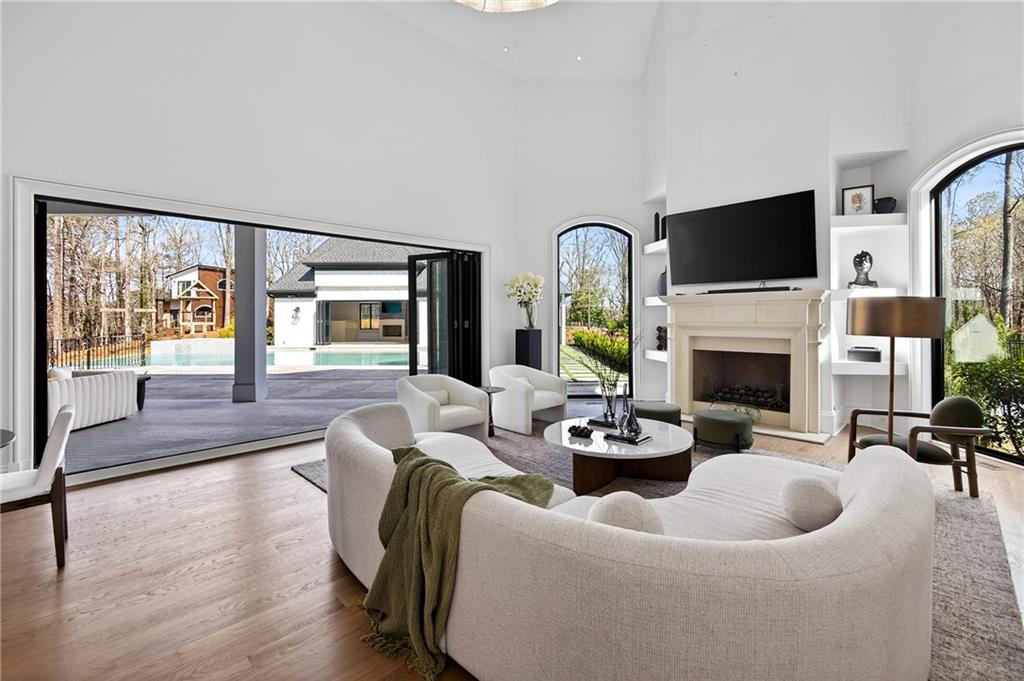 5320 Riverview Road NW