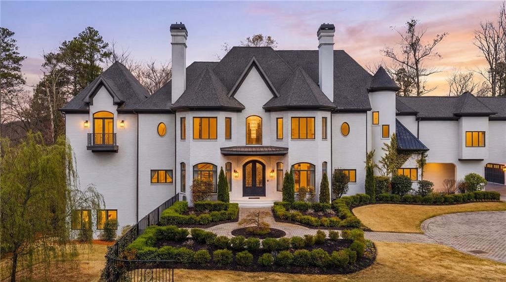 5320 Riverview Road NW