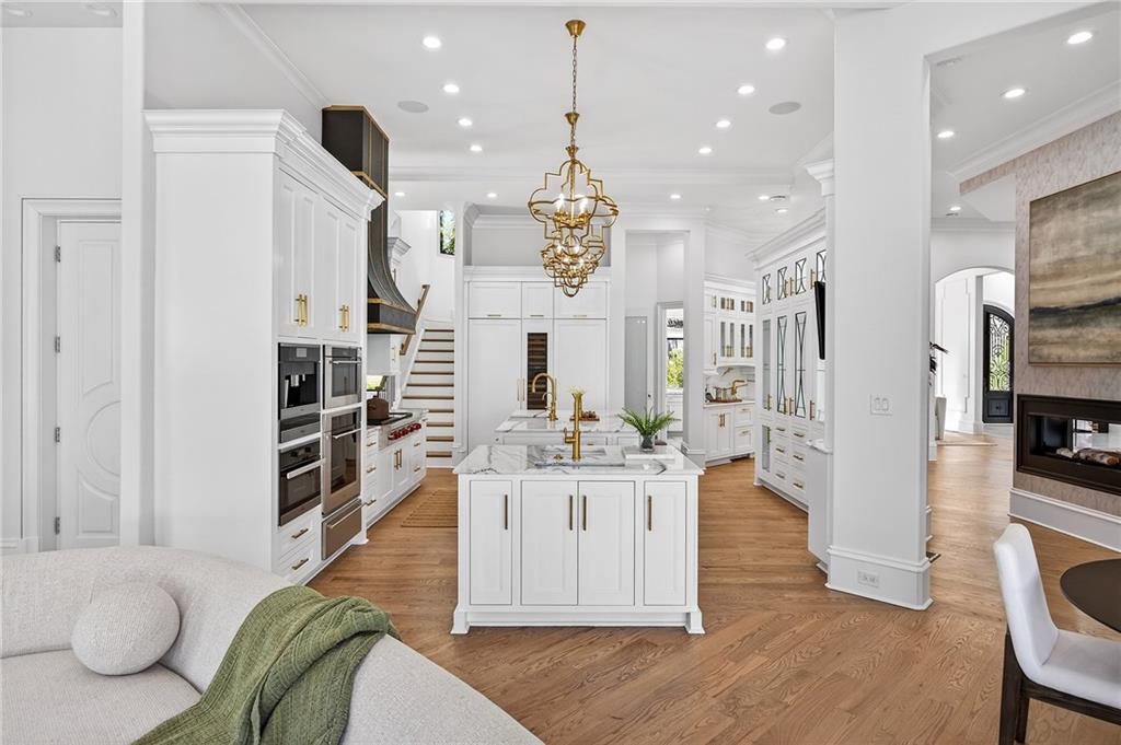 5320 Riverview Road NW