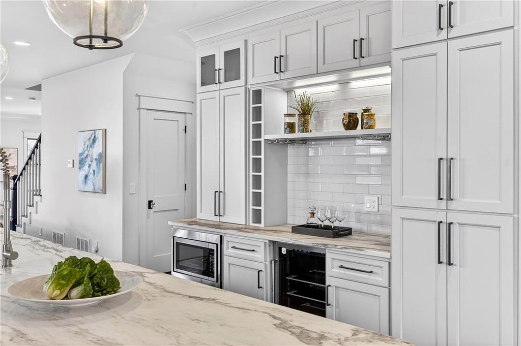 636 Kennesaw Avenue NE