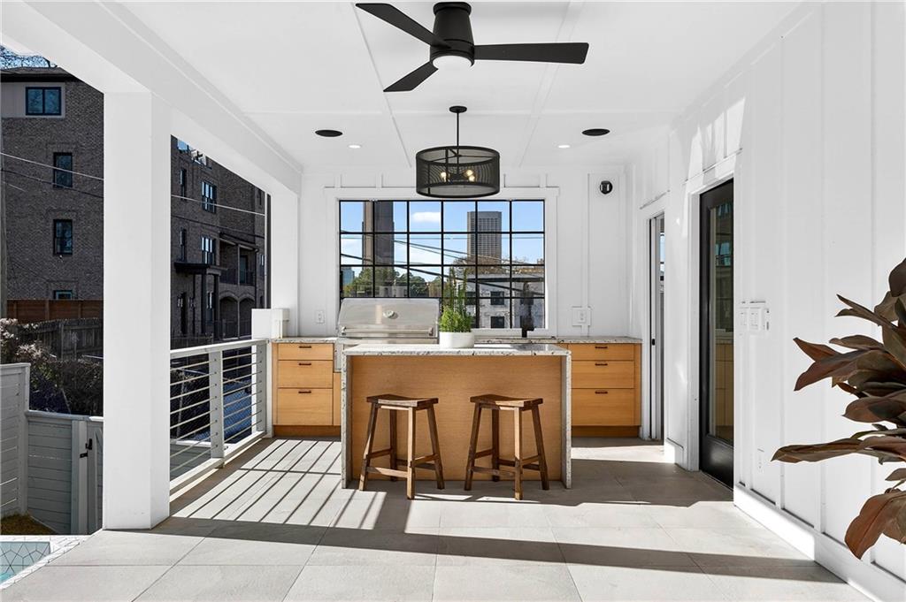 636 Kennesaw Avenue NE