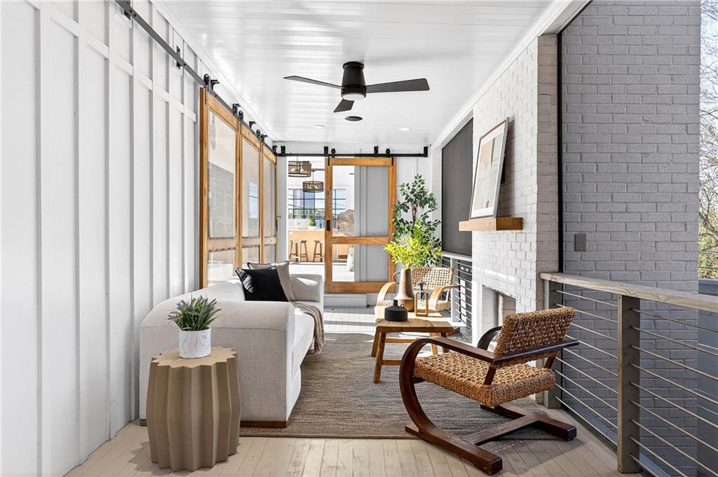 636 Kennesaw Avenue NE