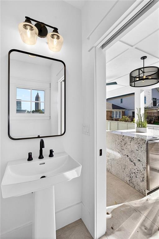 636 Kennesaw Avenue NE