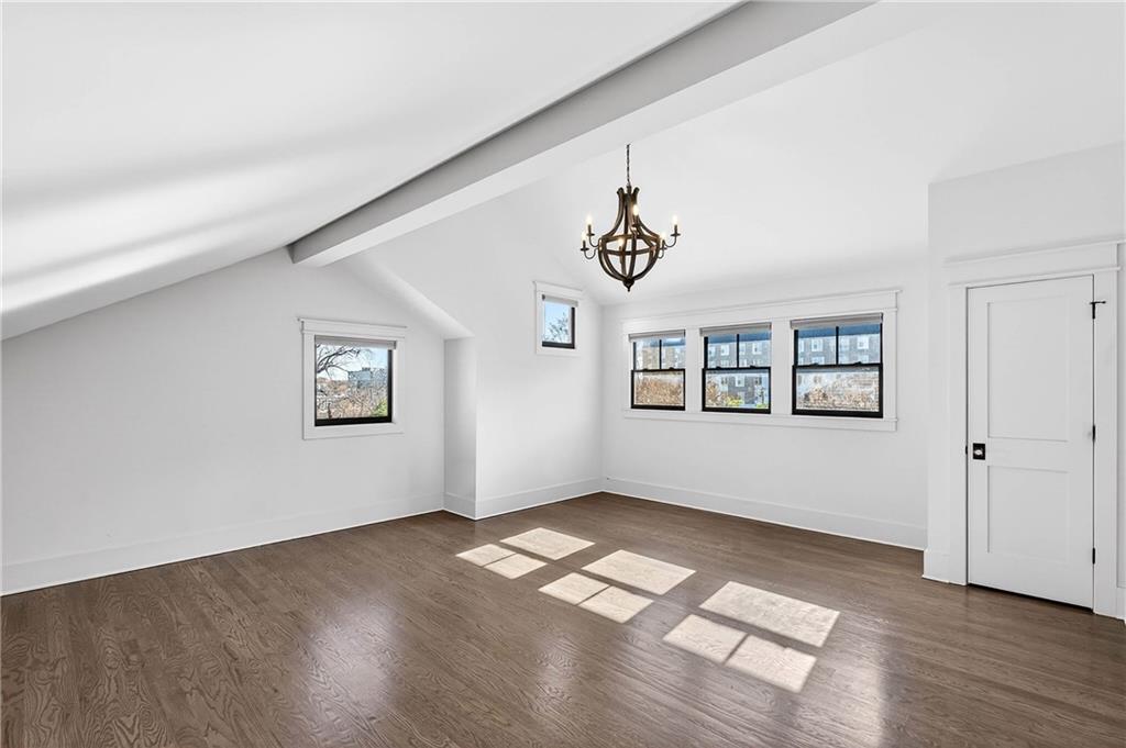 636 Kennesaw Avenue NE