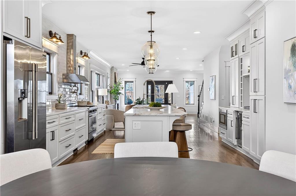 636 Kennesaw Avenue NE