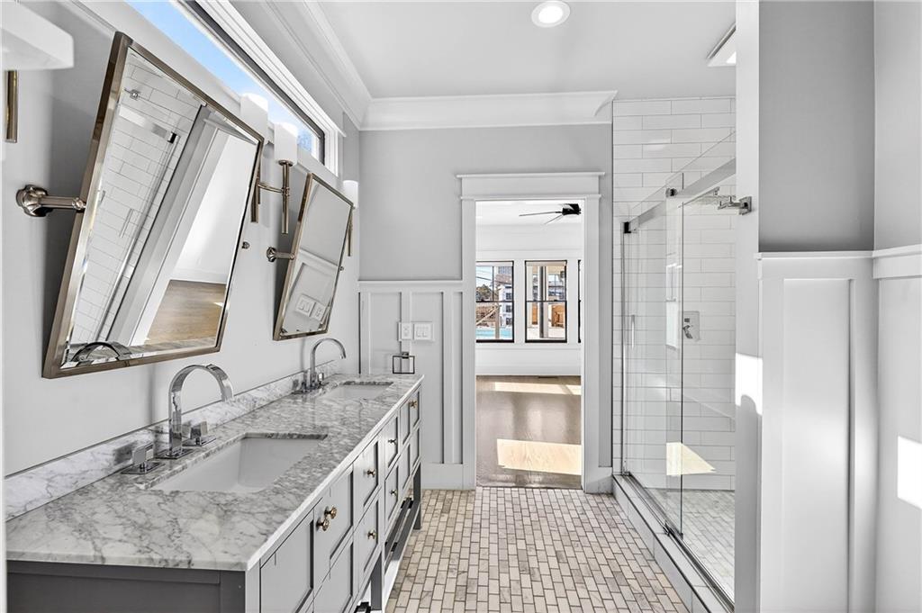 636 Kennesaw Avenue NE