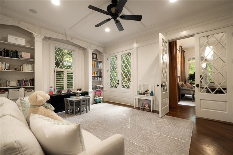 4136 N Stratford Road NE